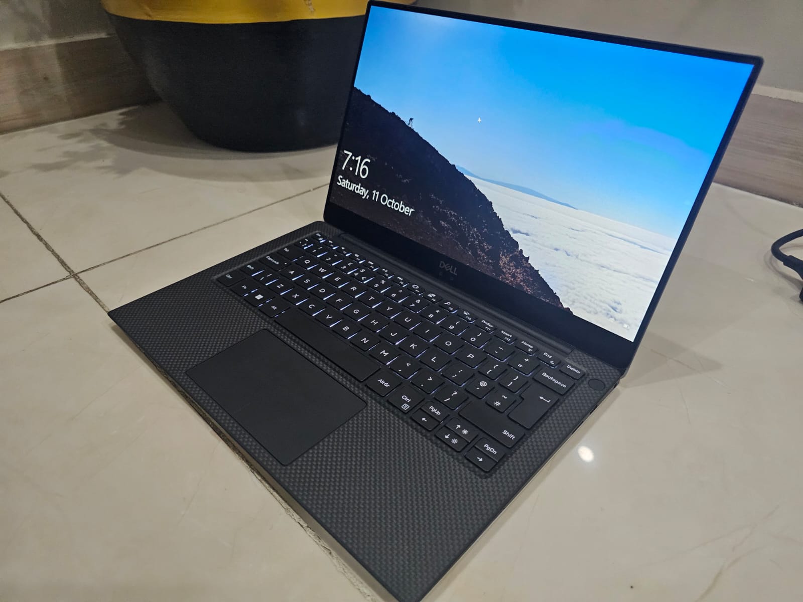 Dell Xps 15-9570