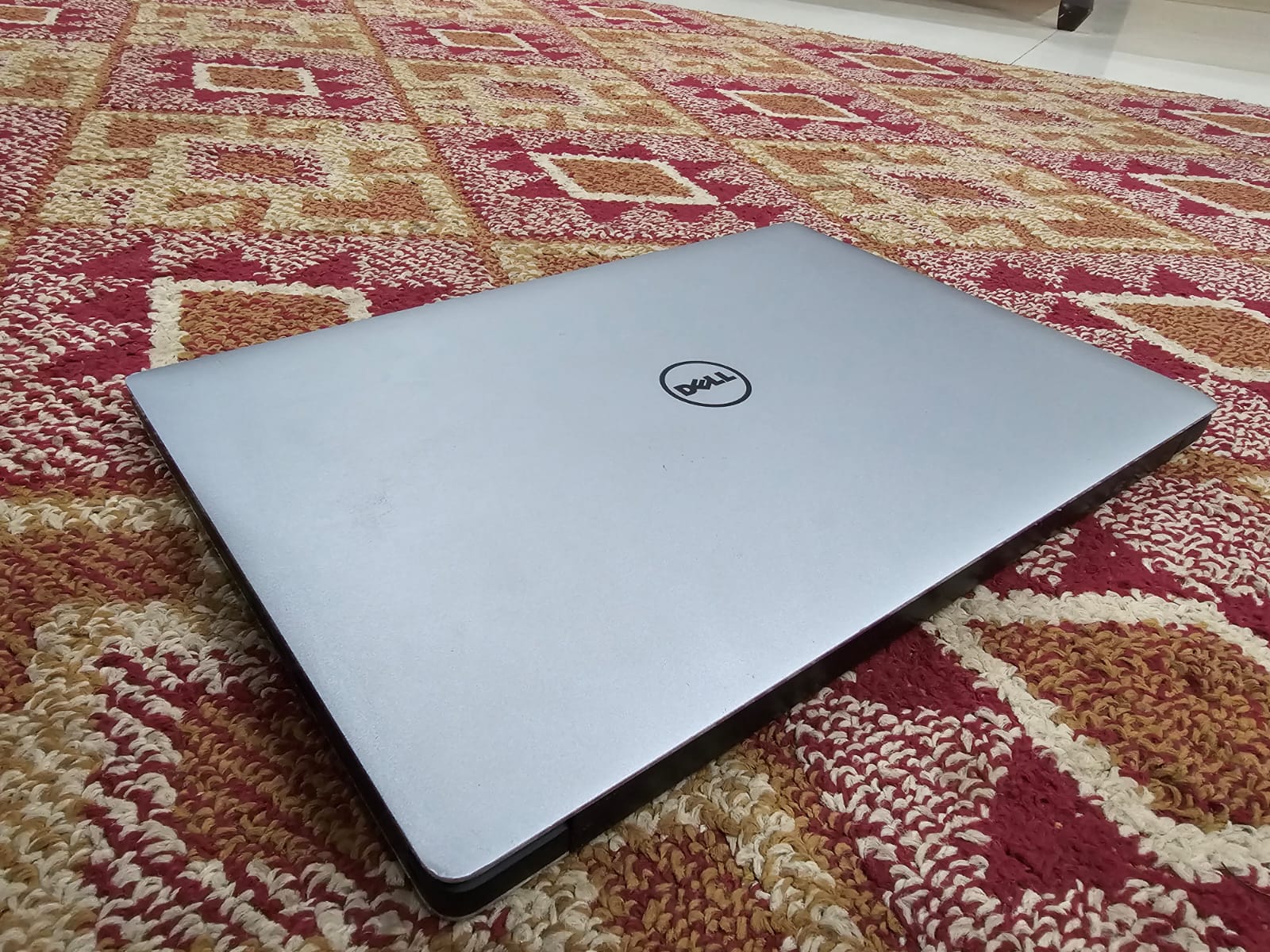 Dell Xps 15-9570 - Image 6
